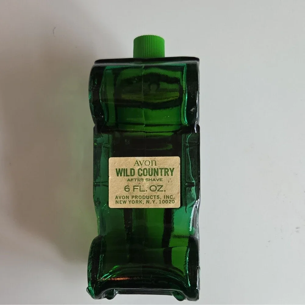 Avon Wild Country Men’s Aftershave 6 fl oz Fluid, Green Car Shaped Bottle